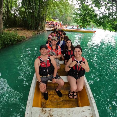 K&M Hotel Xilitla ภายนอก รูปภาพ