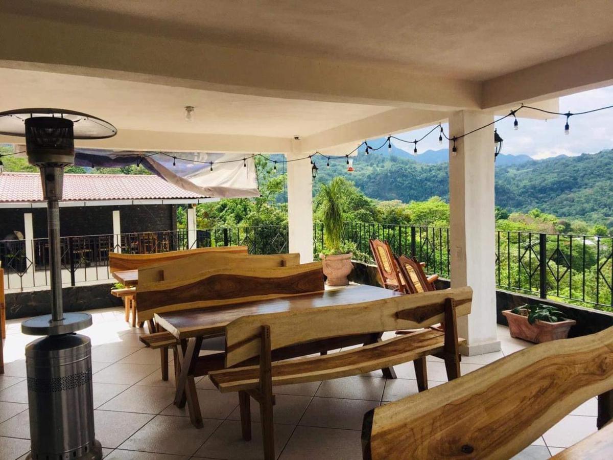 K&M Hotel Xilitla ภายนอก รูปภาพ