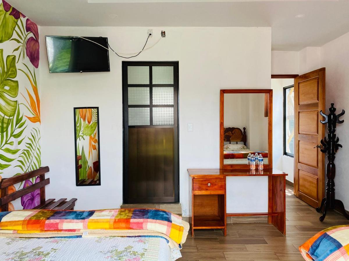 K&M Hotel Xilitla ภายนอก รูปภาพ