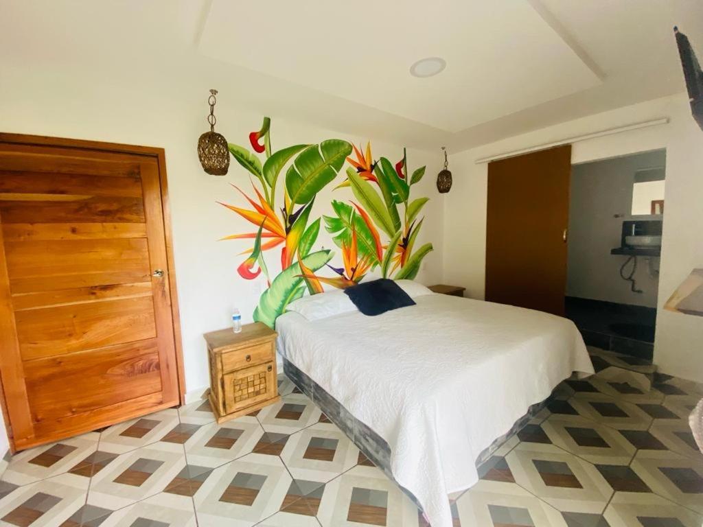 K&M Hotel Xilitla ภายนอก รูปภาพ